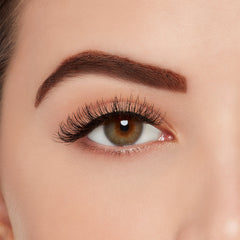 Ardell Naked Lashes - 428 (Model Shot 1)