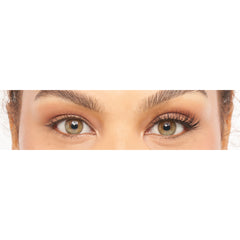 Eylure Light & Wispy Lashes 169 Twin Pack - Model Shot
